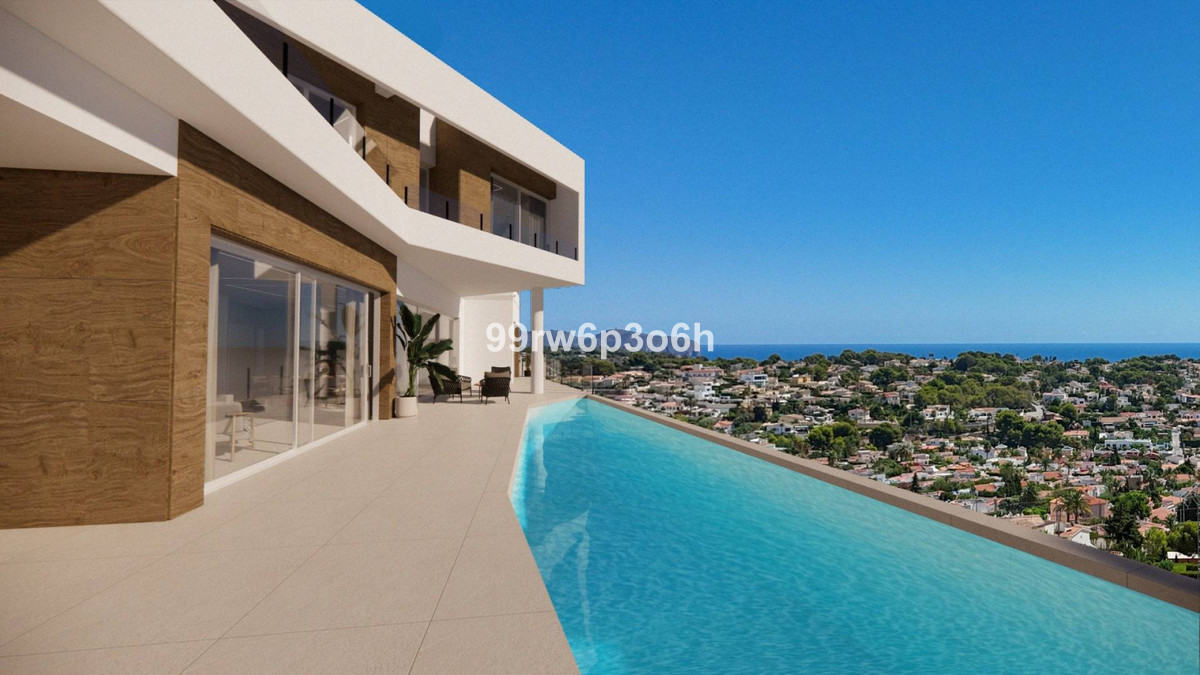House - Detached Villa In Calpe