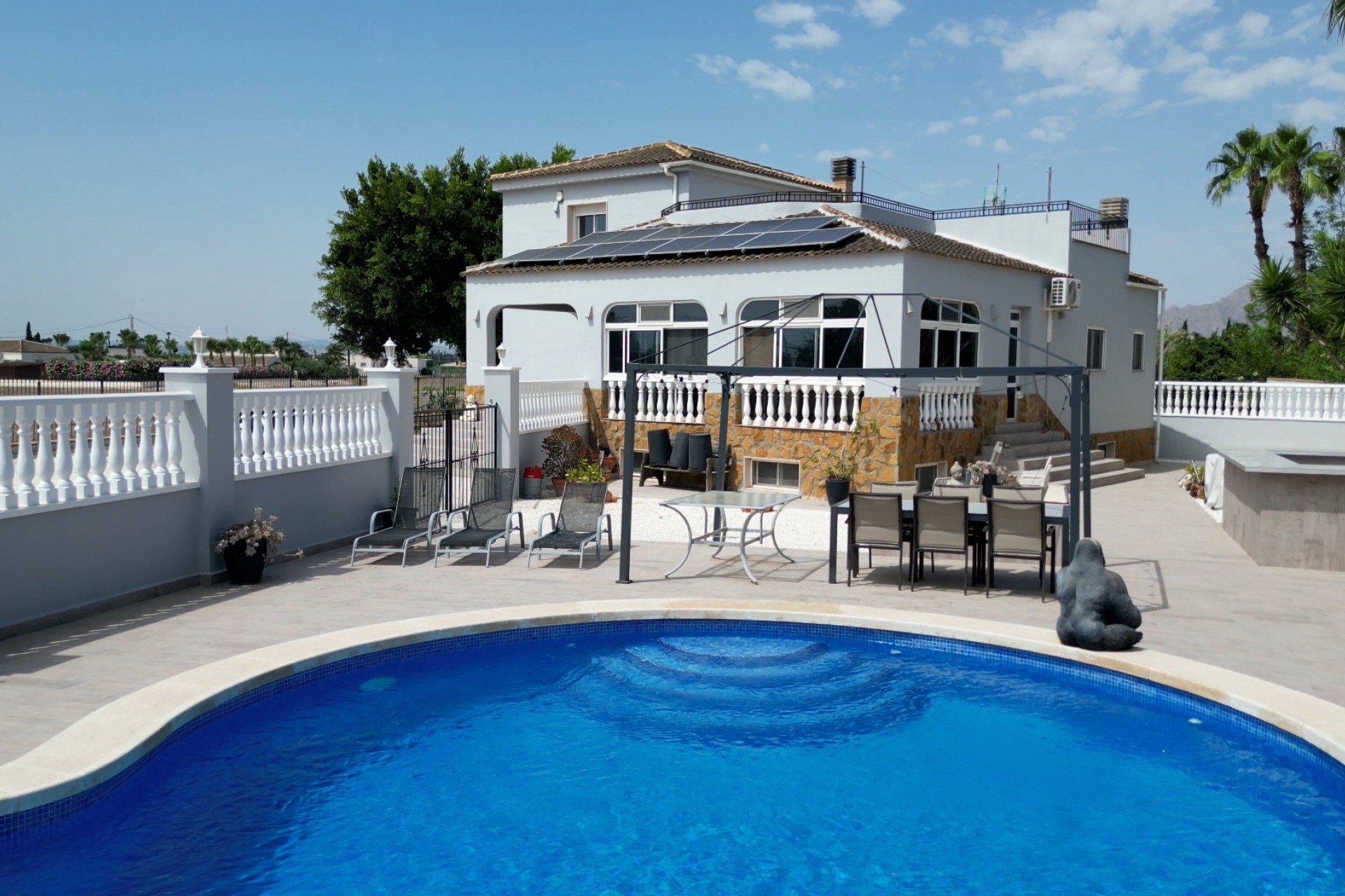 Country Property In Catral