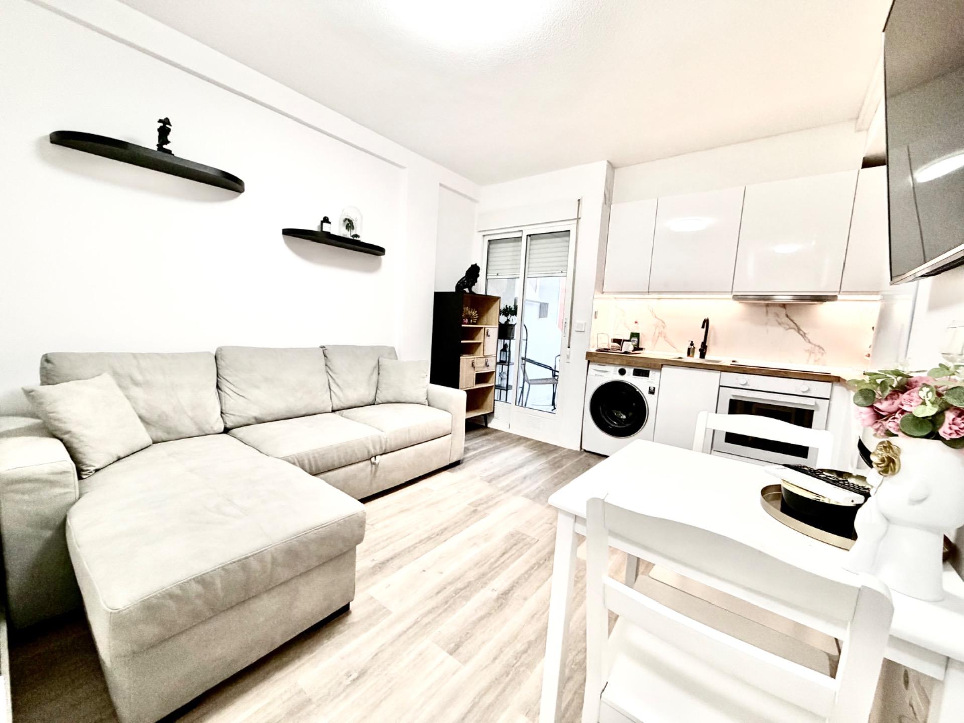 Apartment In Torrevieja