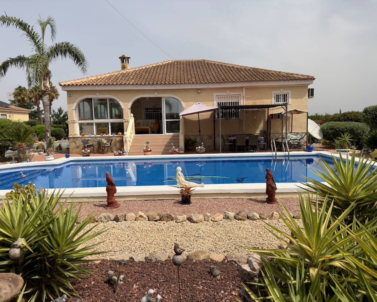 Villa In Catral