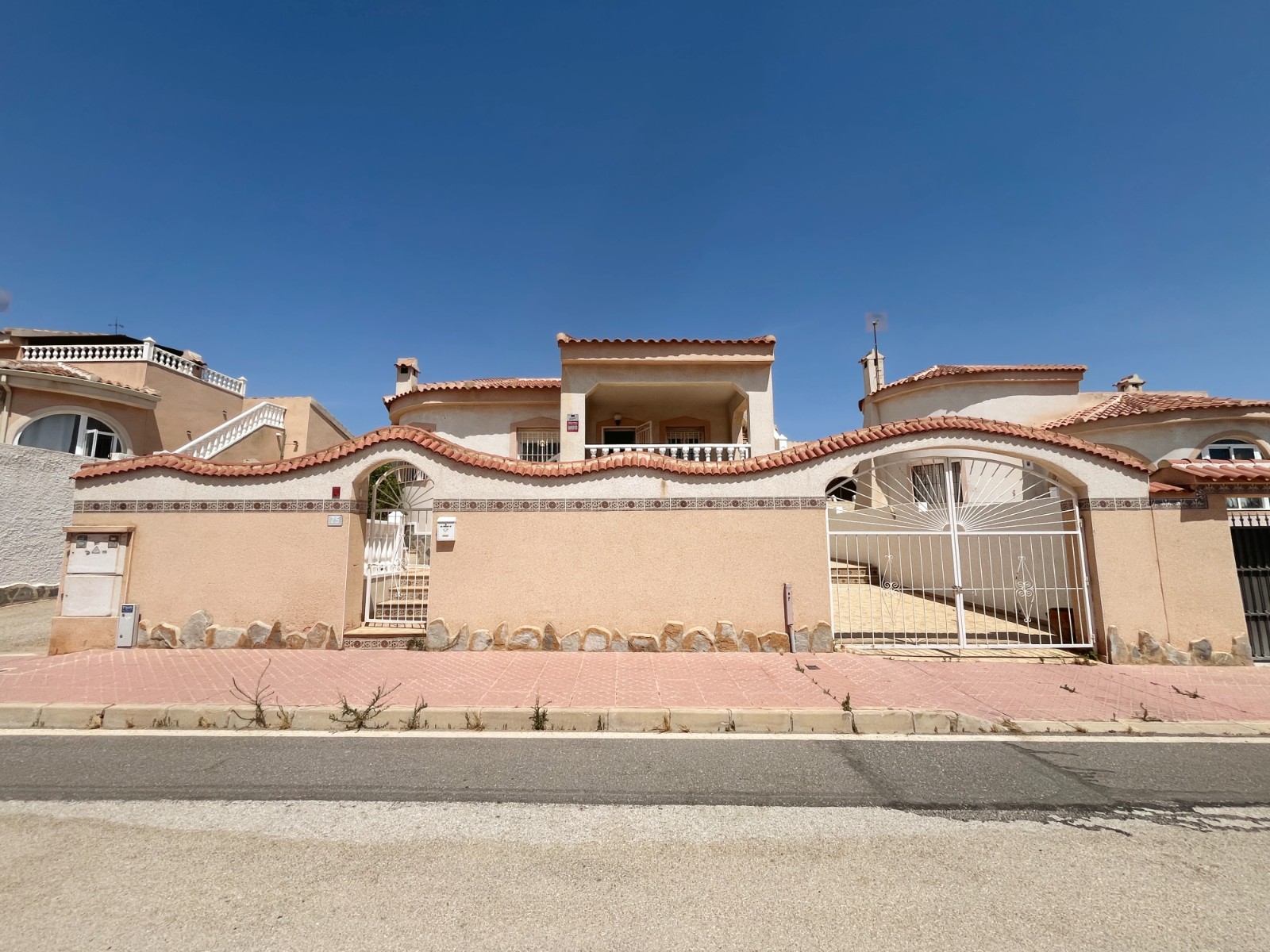 Detached Villa In Ciudad Quesada