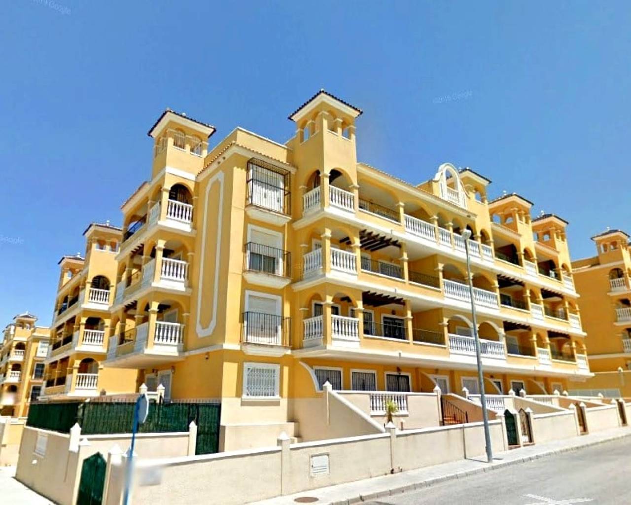 Apartment In Algorfa