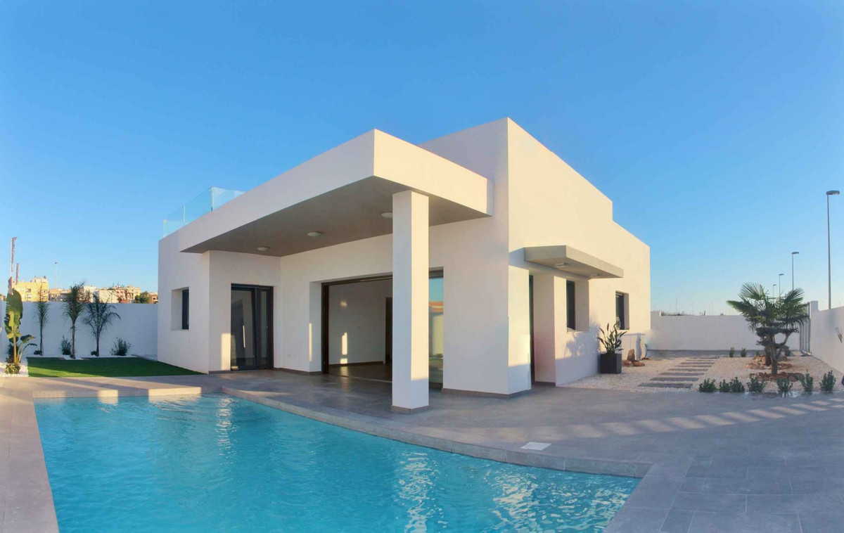 House - Detached Villa In Rojales