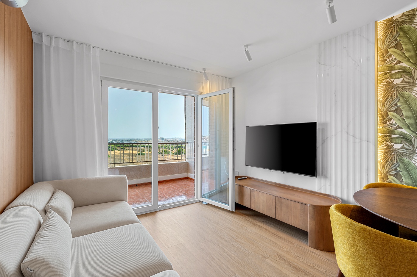 Apartment In Torrevieja