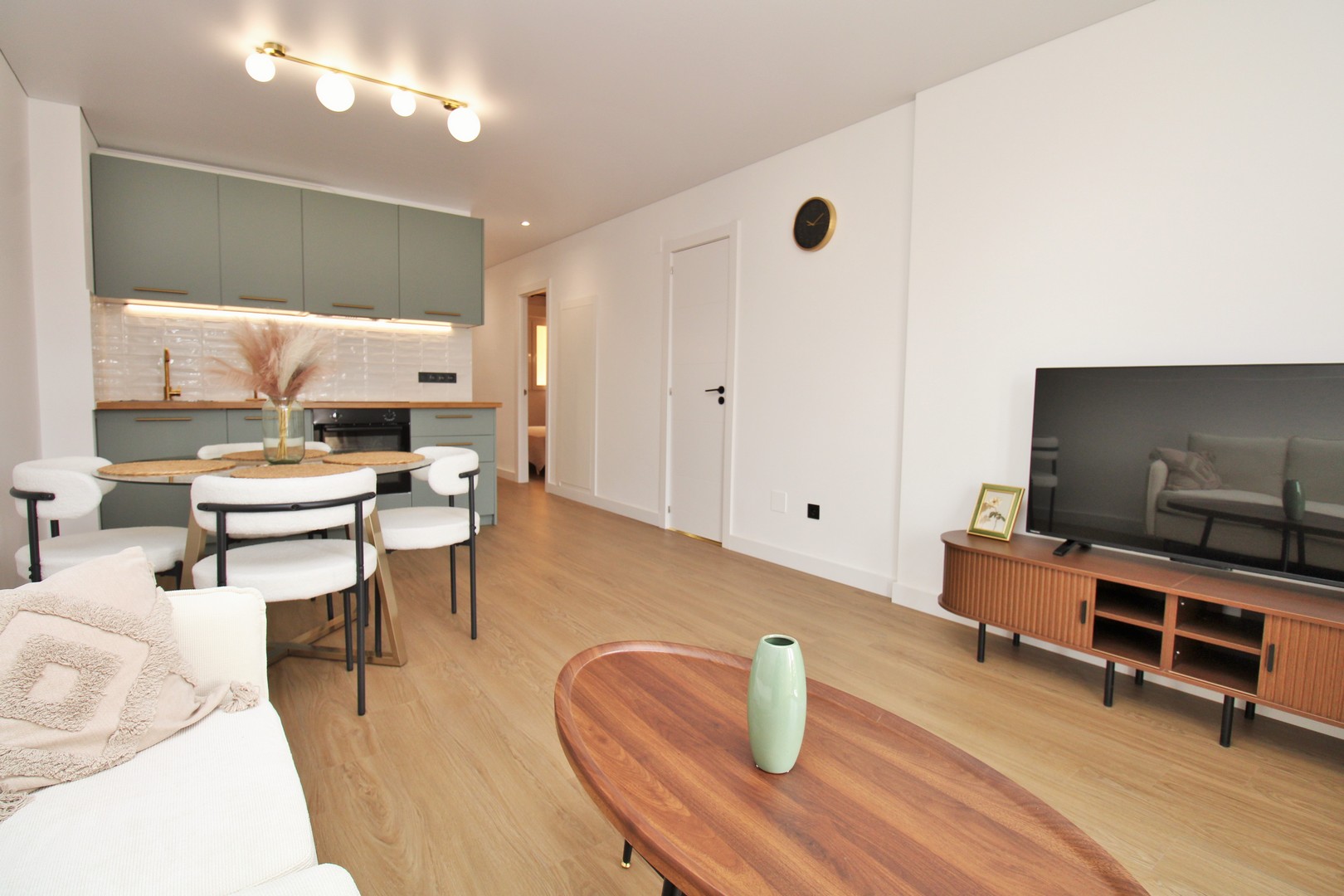 Apartment In Pilar De La Horadada