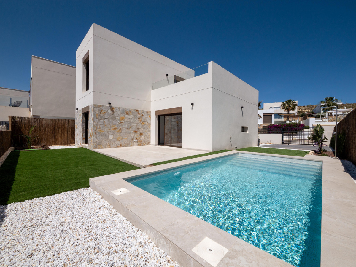 House - Detached Villa In Algorfa