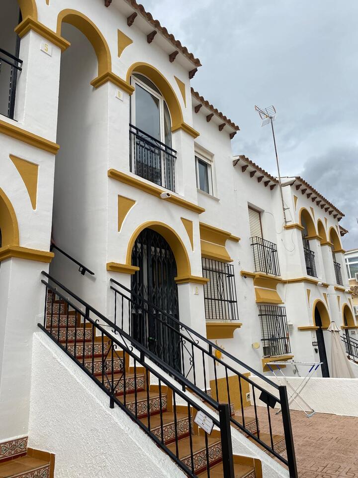 Apartment In Villamartin