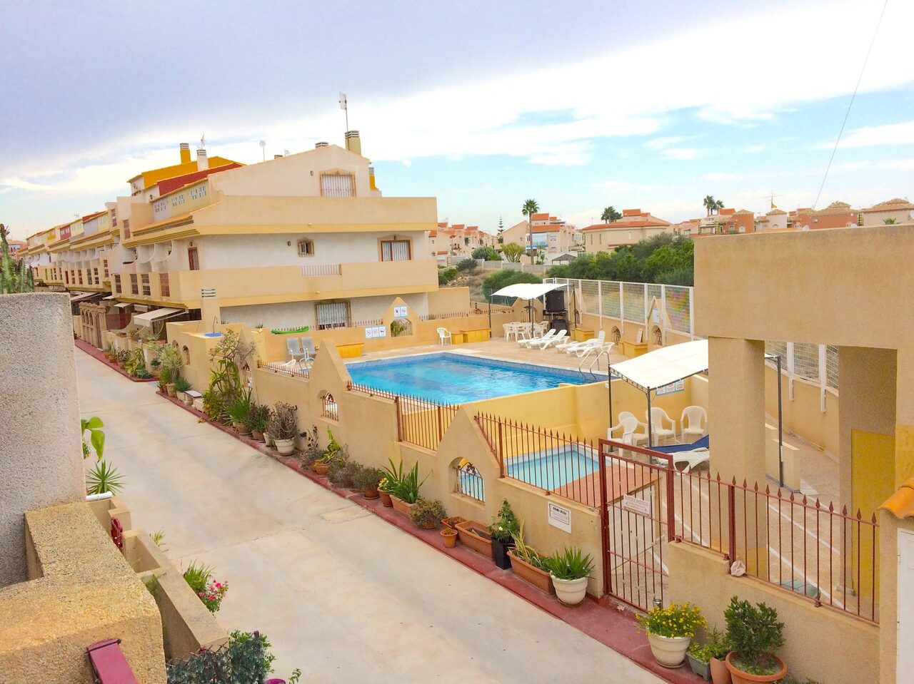 Town House In Play Flamenca