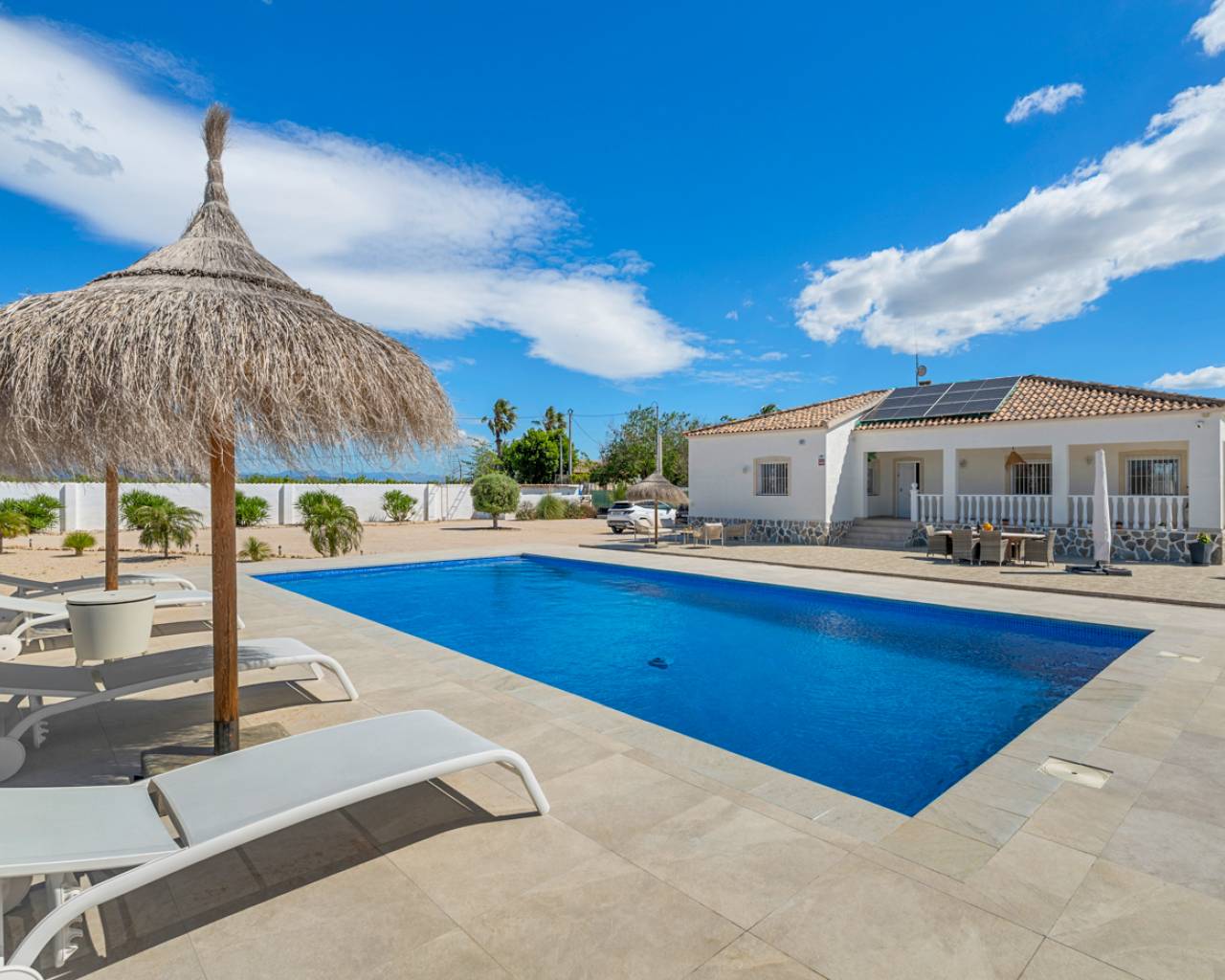 Finca / Country Property In Rafal