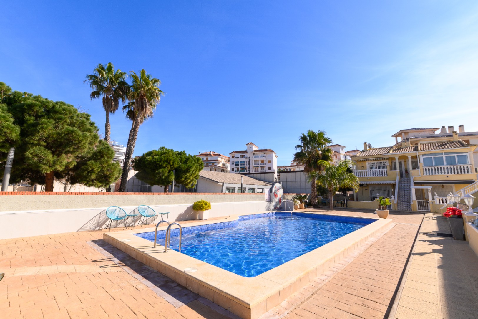 Apartment In Torrevieja