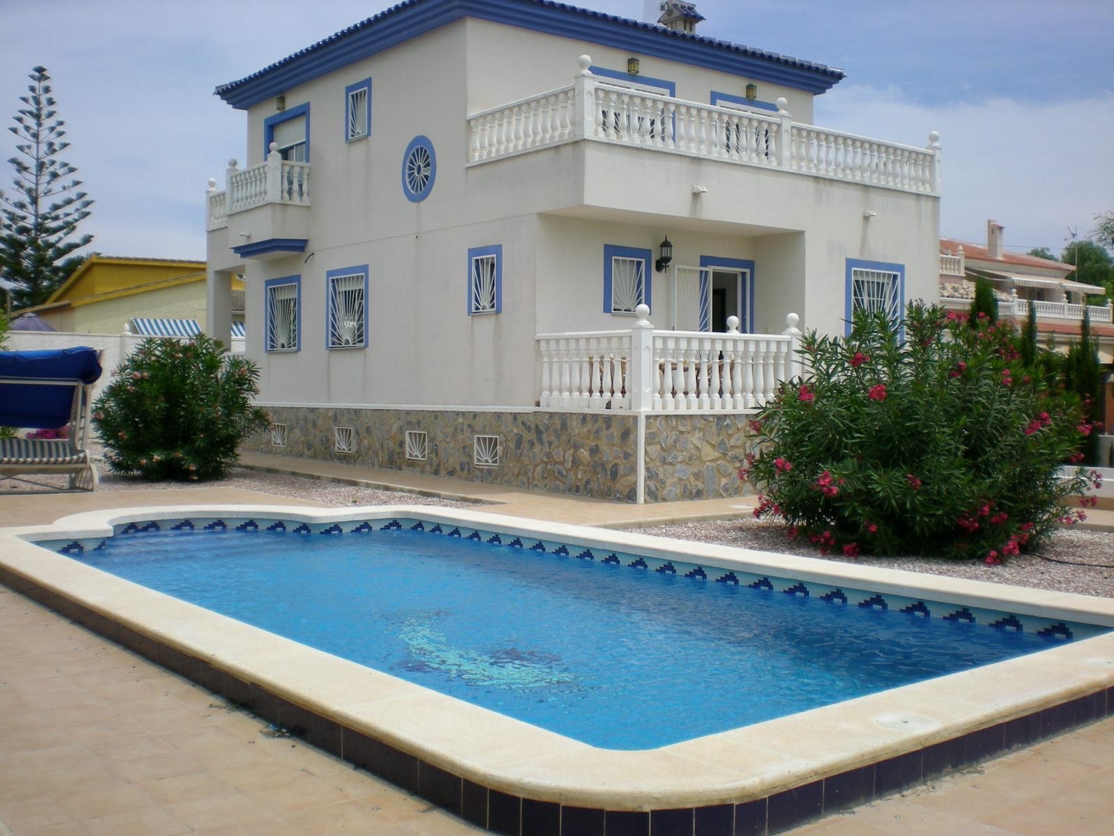 Detached Villa In Ciudad Quesada