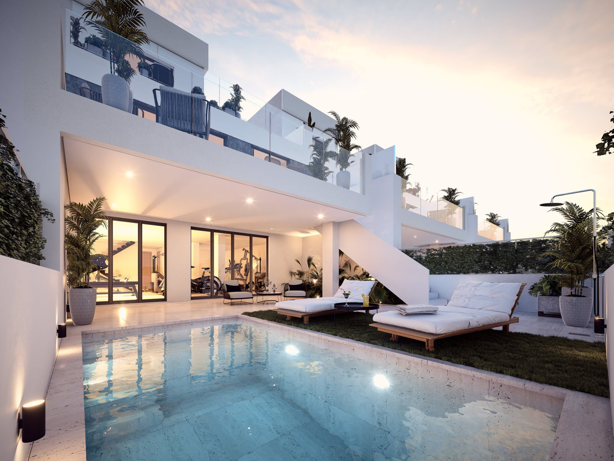 Villa In Los Alcazares